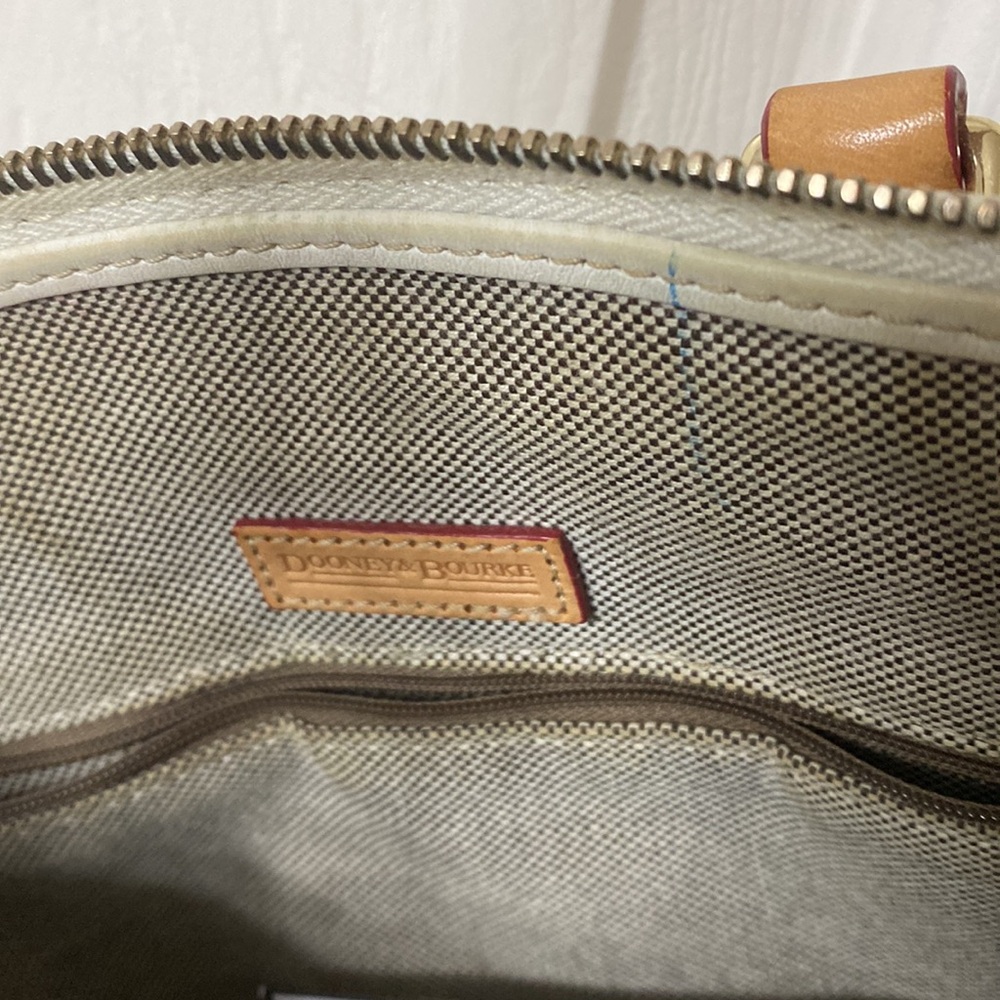 Dooney and Bourke White Dillen Double Pocket Peddle Leather Satchel Vintage - Picture 13 of 14